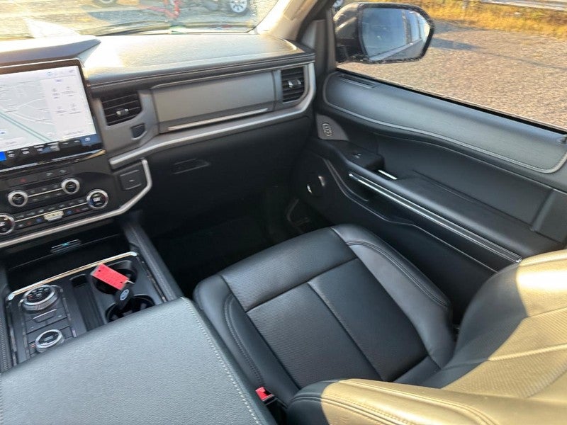 2022 Ford Expedition Max XLT 4x4