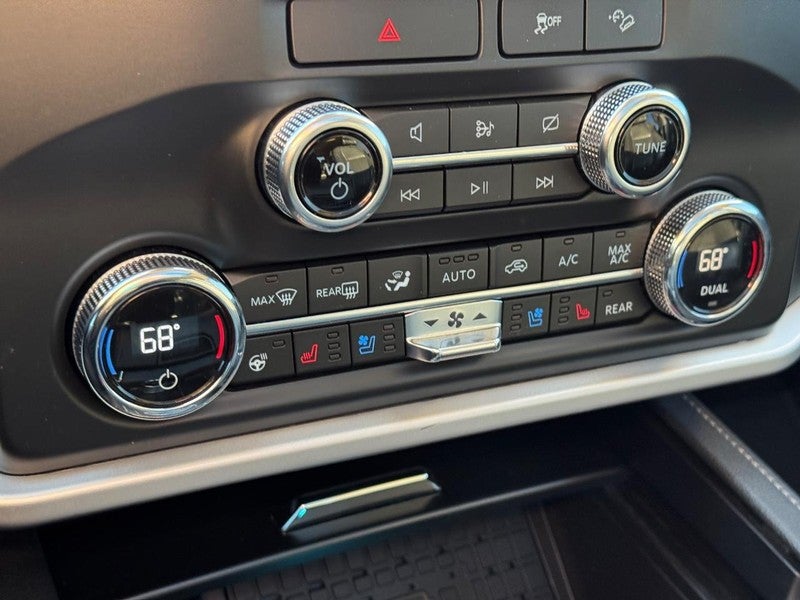 2022 Ford Expedition Max XLT 4x4