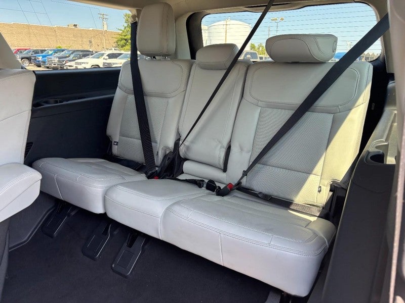 2025 Ford Expedition Max Platinum 4x4