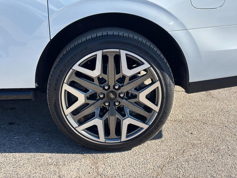 2025 Ford Expedition Max Platinum 4x4
