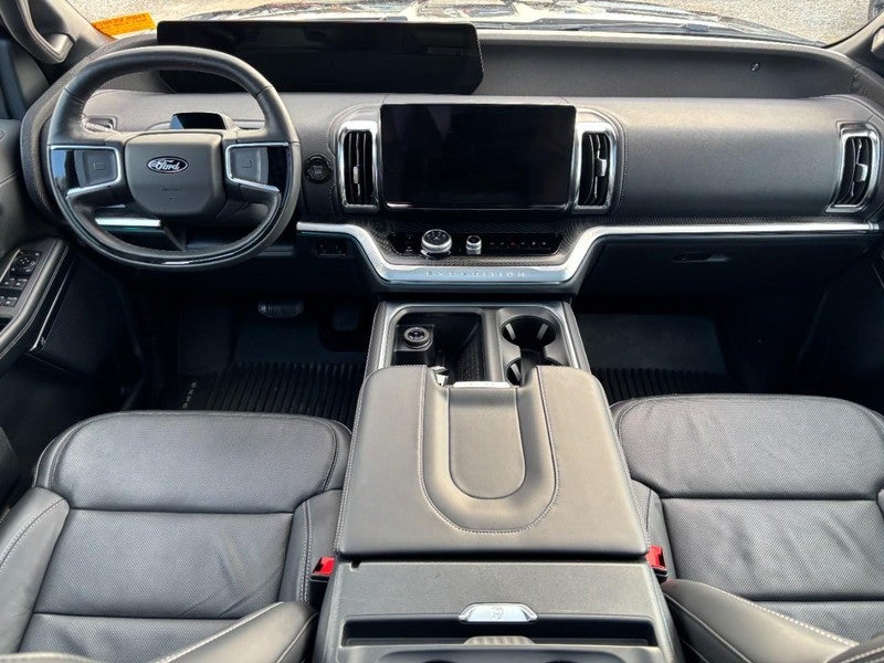 2025 Ford Expedition Max Platinum 4x4