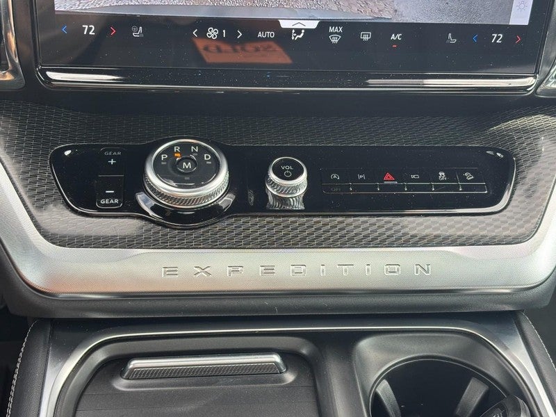 2025 Ford Expedition Max Platinum 4x4