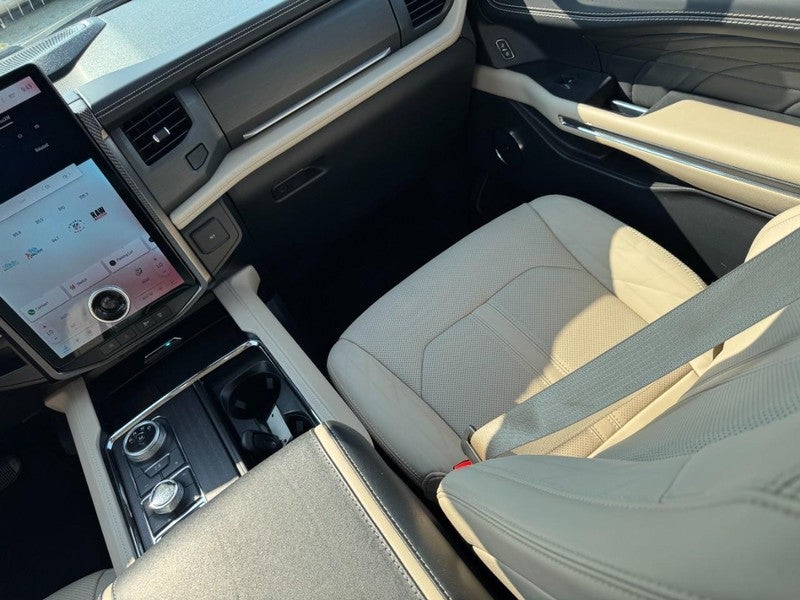 2022 Ford Expedition Max Platinum 4x4