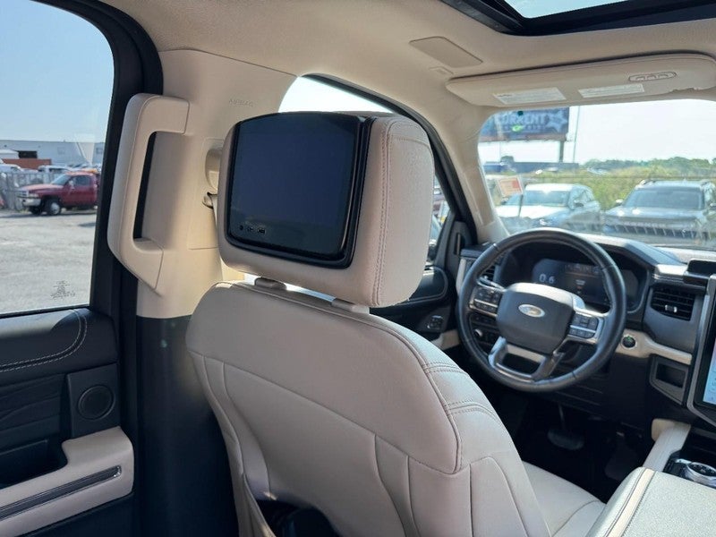 2022 Ford Expedition Max Platinum 4x4