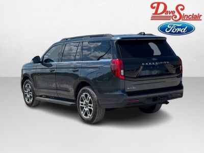 2025 Ford Expedition Active 4x4
