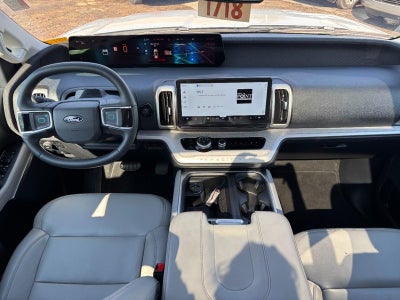 2025 Ford Expedition Active 4x4