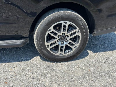 2025 Ford Expedition Active 4x4
