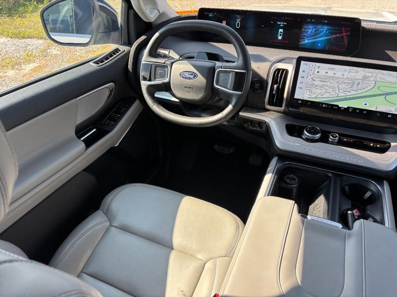 2025 Ford Expedition Active 4x4