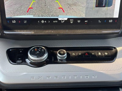 2025 Ford Expedition Active 4x4