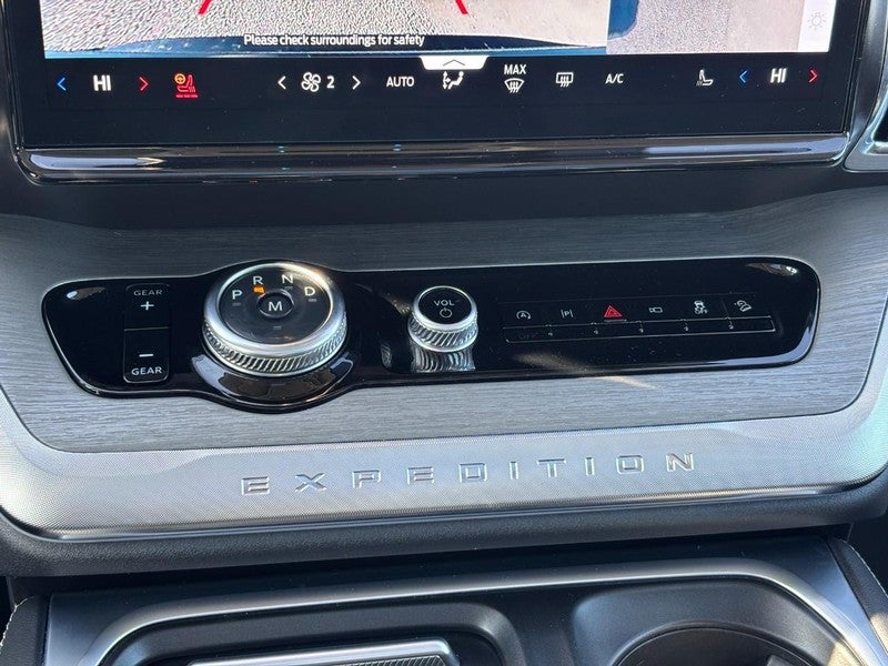 2025 Ford Expedition Platinum 4x4