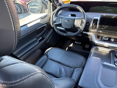 2025 Ford Expedition Platinum 4x4