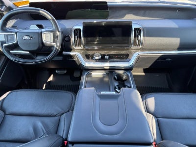 2025 Ford Expedition Platinum 4x4