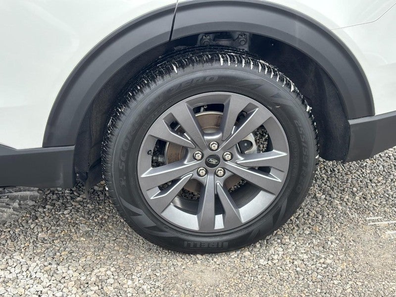 2023 Ford Explorer XLT RWD