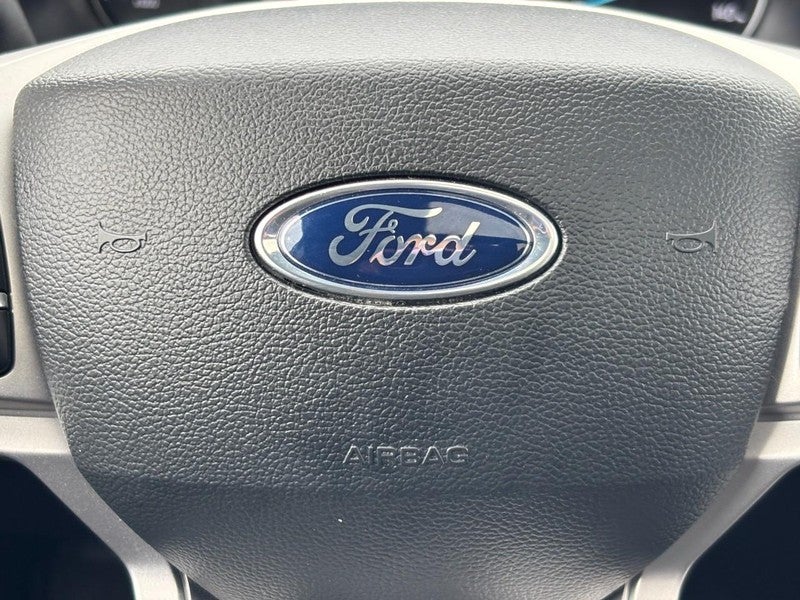 2023 Ford Explorer XLT RWD