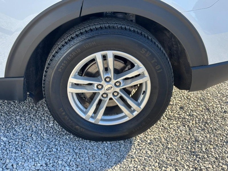 2023 Ford Explorer XLT RWD