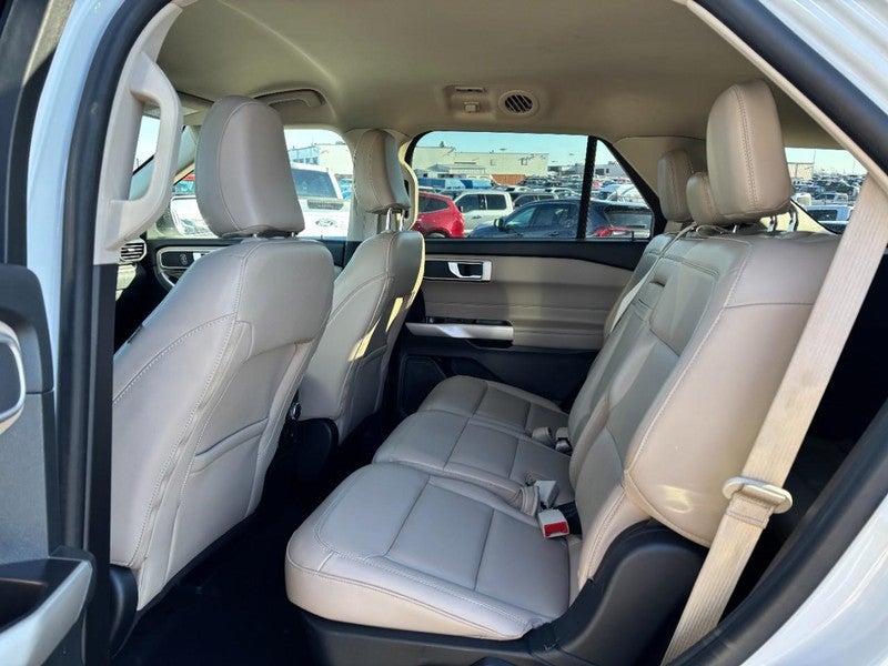 2023 Ford Explorer XLT RWD