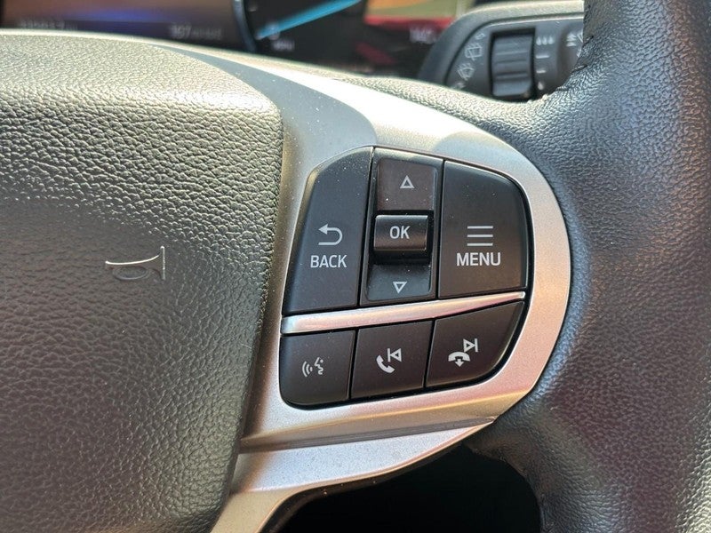 2023 Ford Explorer XLT 4WD