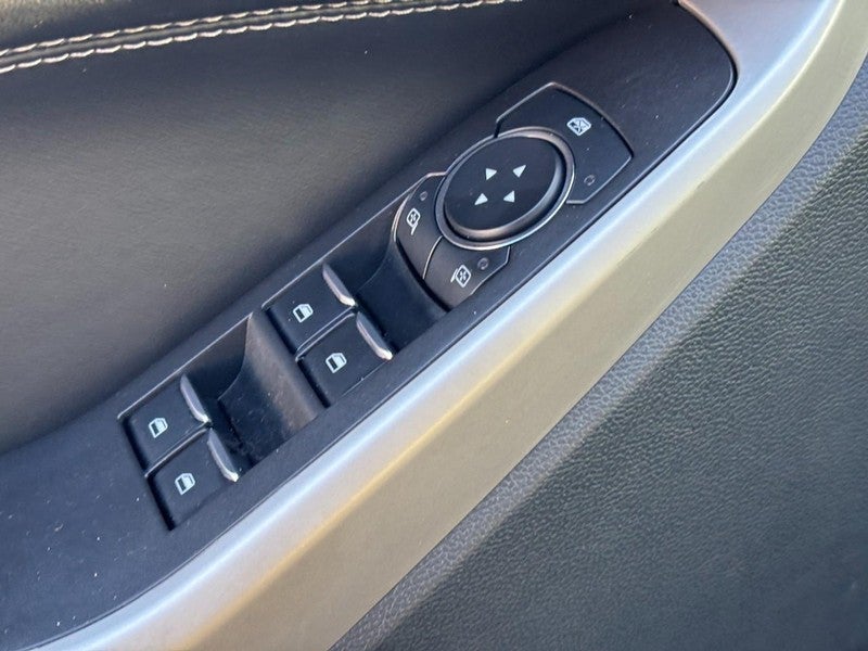 2023 Ford Explorer XLT 4WD