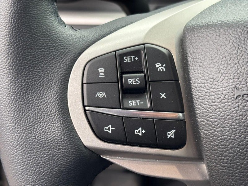 2023 Ford Explorer XLT 4WD