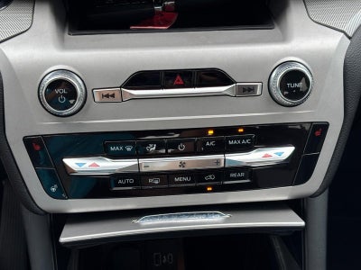 2024 Ford Explorer XLT 4WD