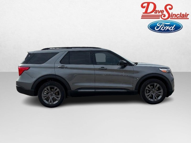 2024 Ford Explorer XLT 4WD