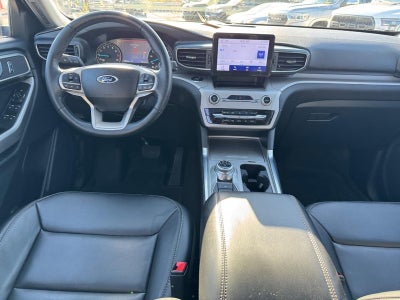 2023 Ford Explorer XLT 4WD
