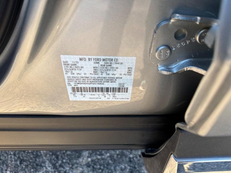 2023 Ford Explorer XLT 4WD