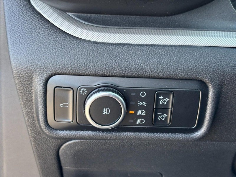 2023 Ford Explorer XLT 4WD