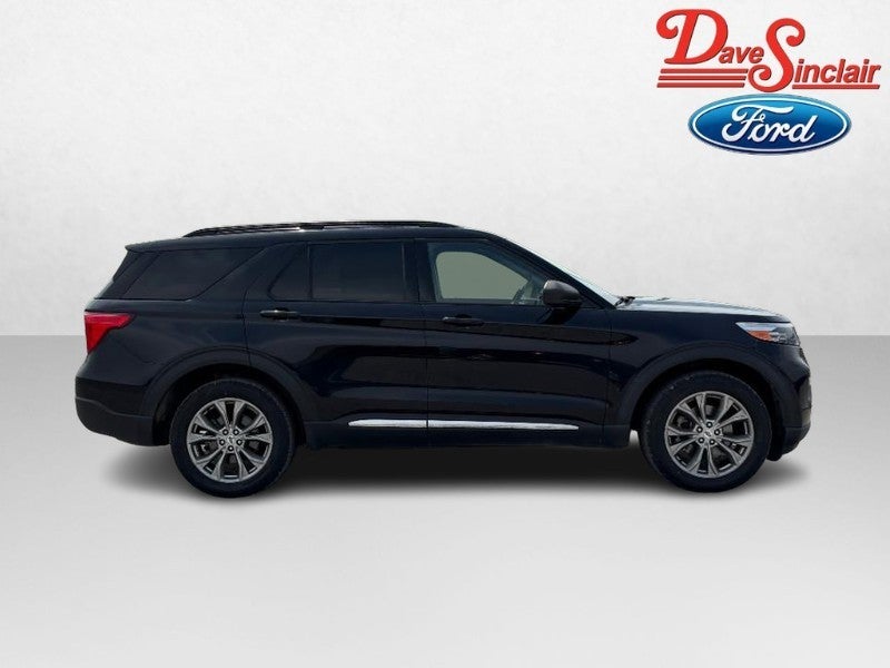 2022 Ford Explorer XLT 4WD