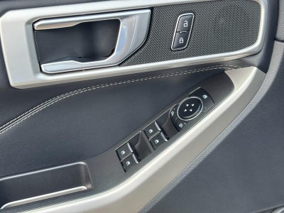 2023 Ford Explorer XLT 4WD