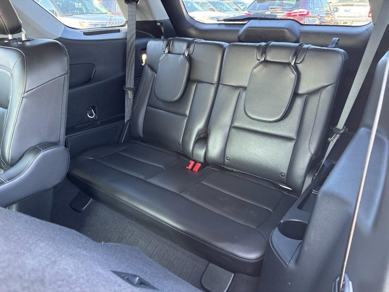 2023 Ford Explorer XLT 4WD