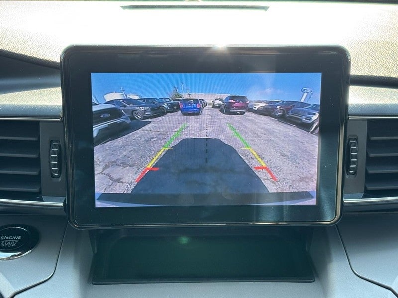 2023 Ford Explorer XLT 4WD