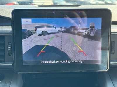 2023 Ford Explorer XLT 4WD