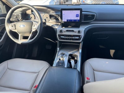 2024 Ford Explorer XLT 4WD
