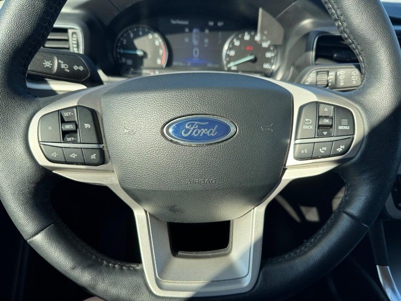 2024 Ford Explorer XLT 4WD