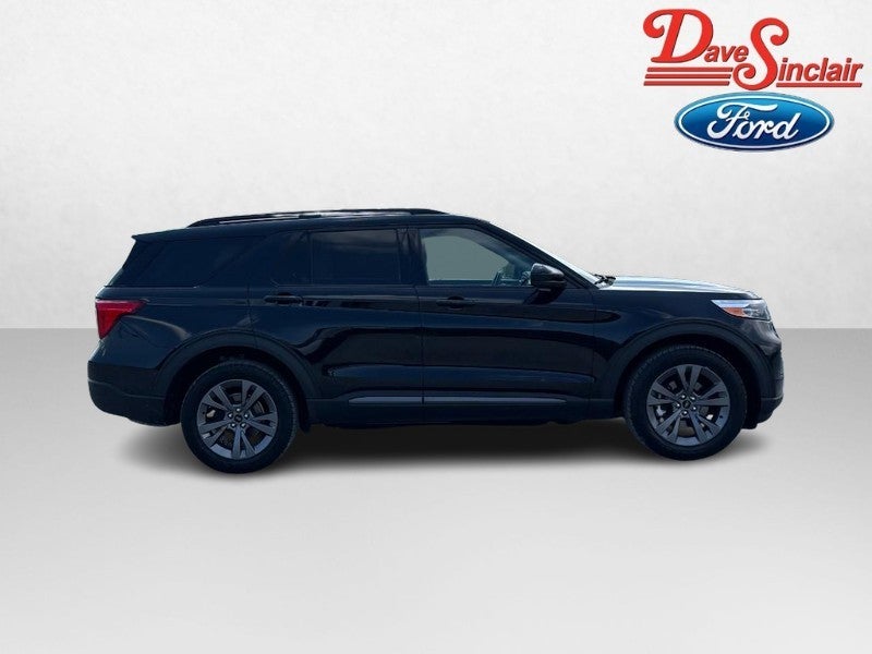 2022 Ford Explorer XLT 4WD