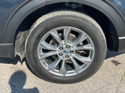 2022 Ford Explorer XLT 4WD