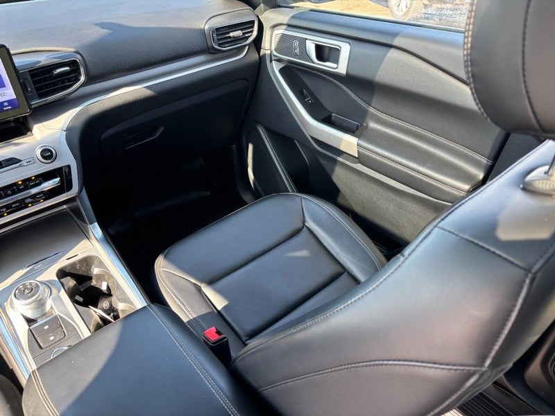 2022 Ford Explorer XLT 4WD