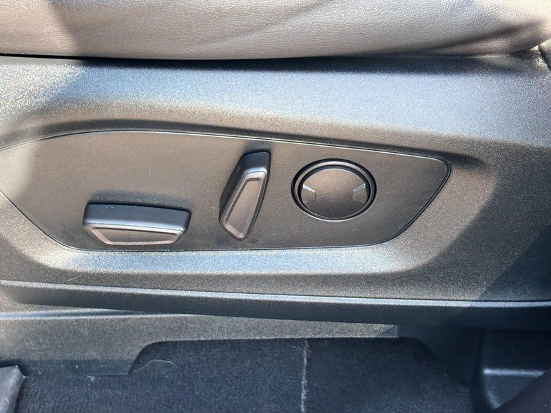 2022 Ford Explorer XLT 4WD