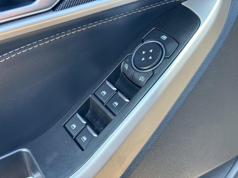 2022 Ford Explorer XLT 4WD