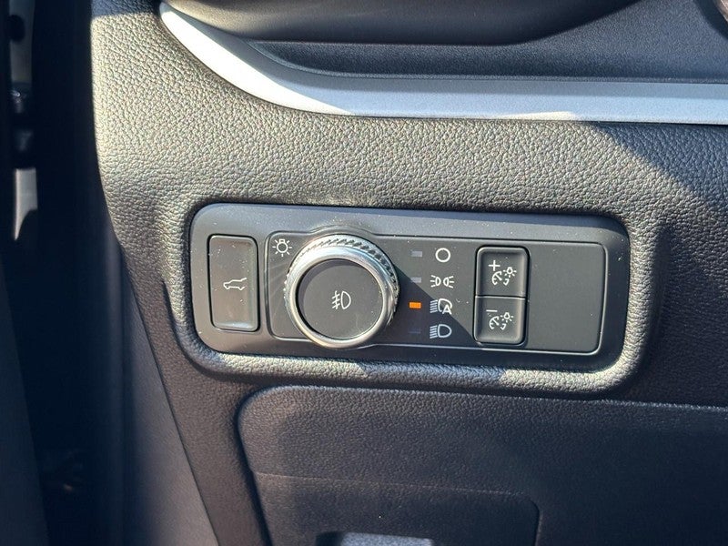 2022 Ford Explorer XLT 4WD