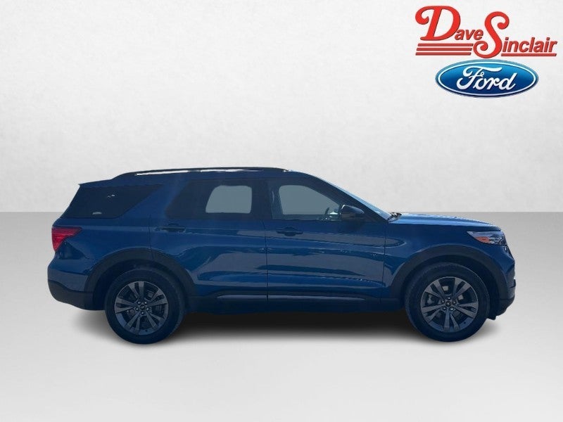 2023 Ford Explorer XLT 4WD
