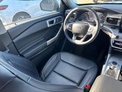 2023 Ford Explorer XLT 4WD