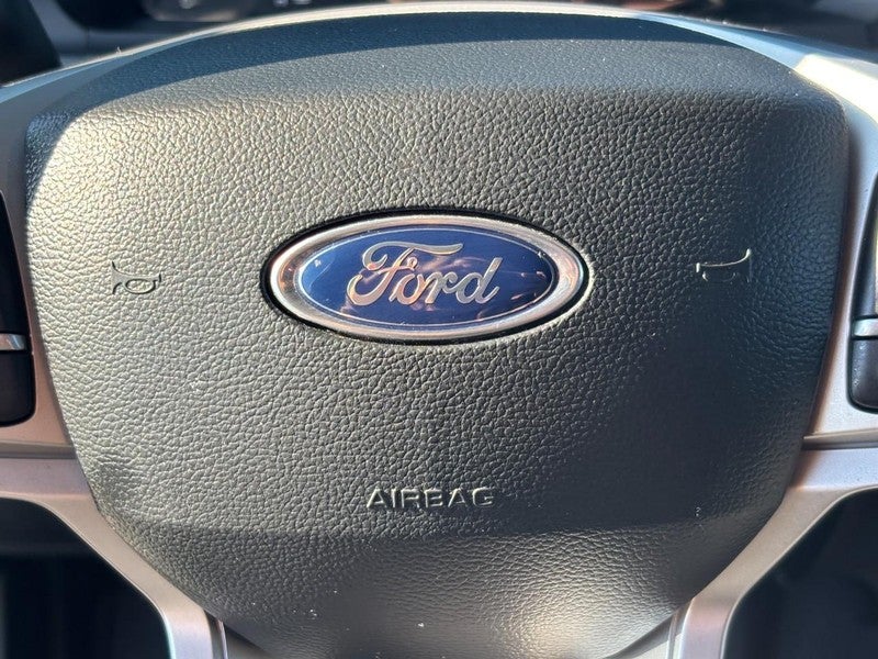 2023 Ford Explorer XLT 4WD