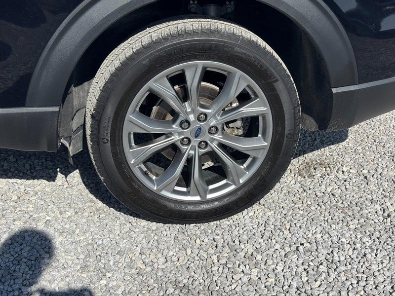 2023 Ford Explorer XLT 4WD