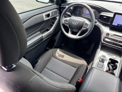 2023 Ford Explorer XLT 4WD