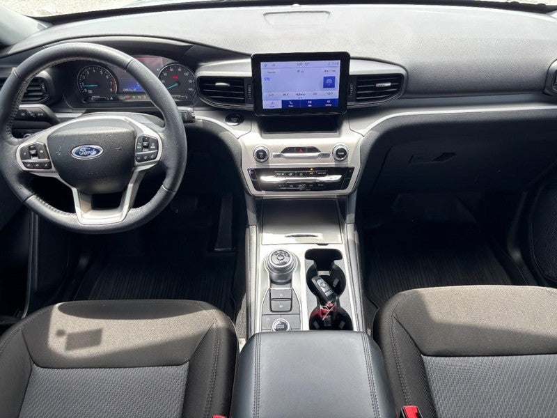 2023 Ford Explorer XLT 4WD