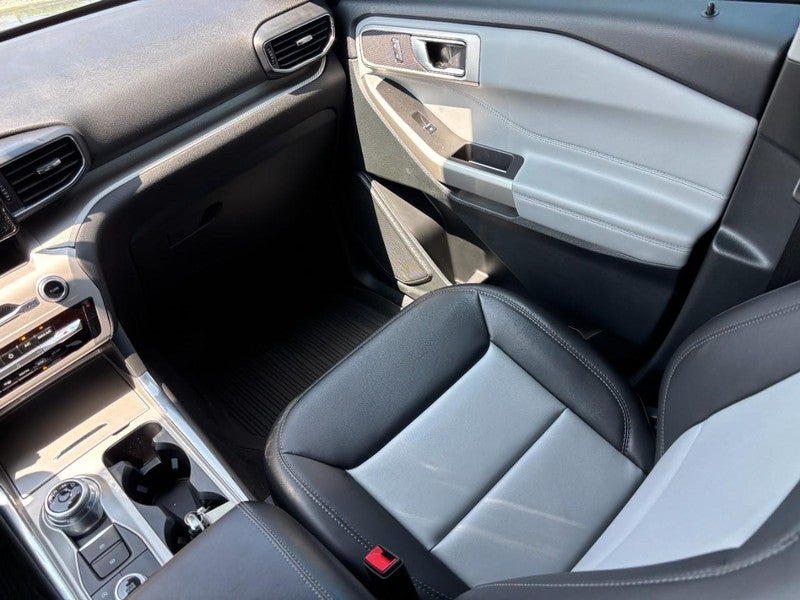 2024 Ford Explorer XLT 4WD