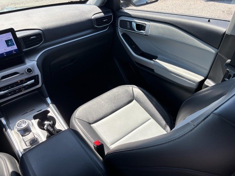 2024 Ford Explorer XLT 4WD