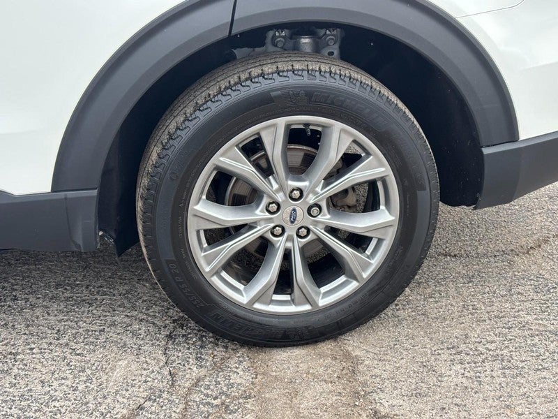 2022 Ford Explorer XLT 4WD